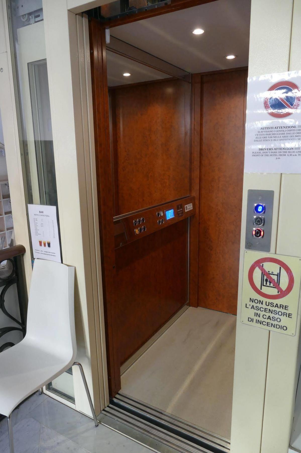 Hotel Cantore Генуя Экстерьер фото