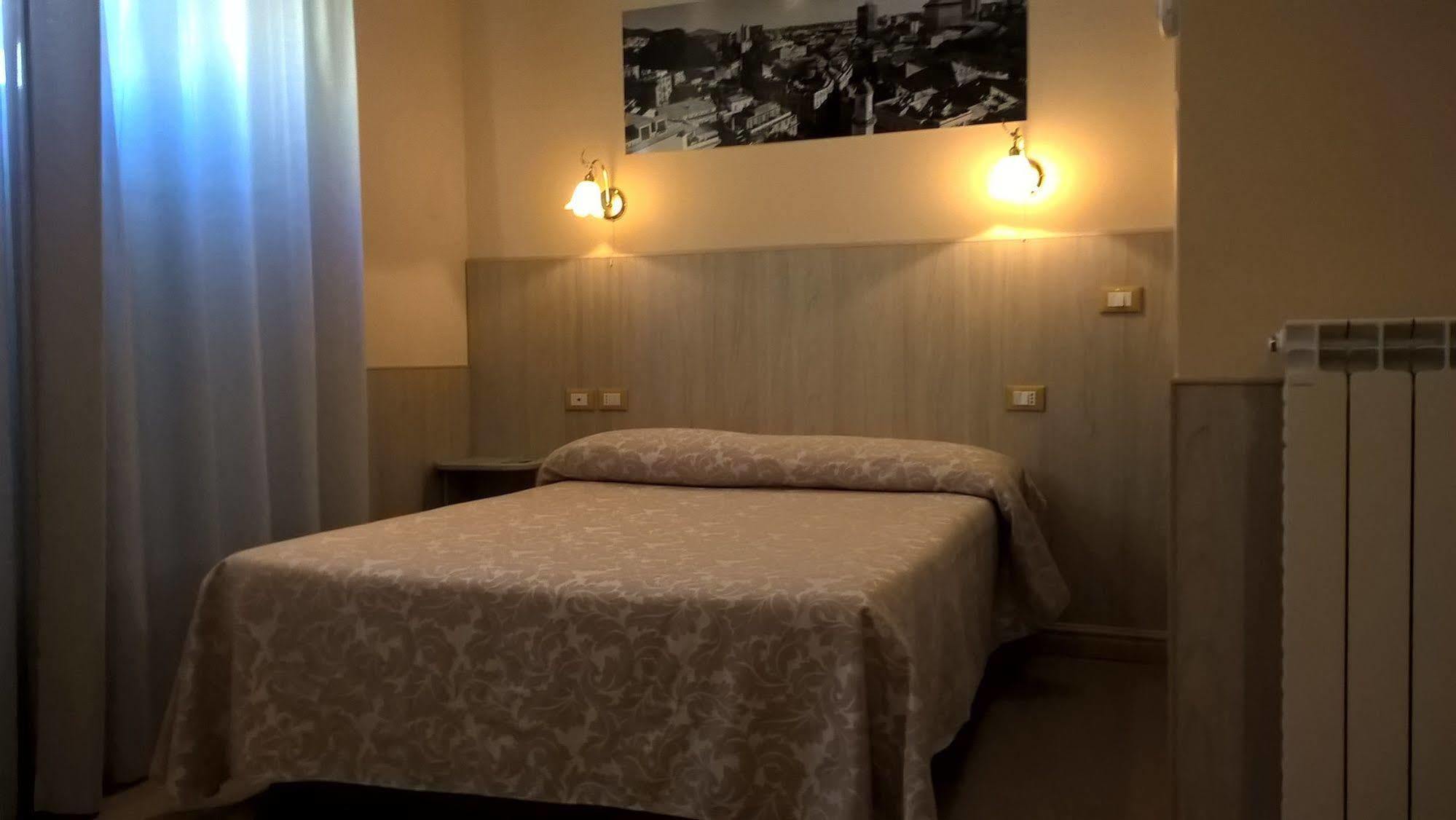 Hotel Cantore Генуя Экстерьер фото